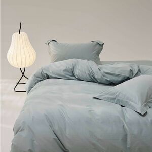 Elegant Gray Bedding Set